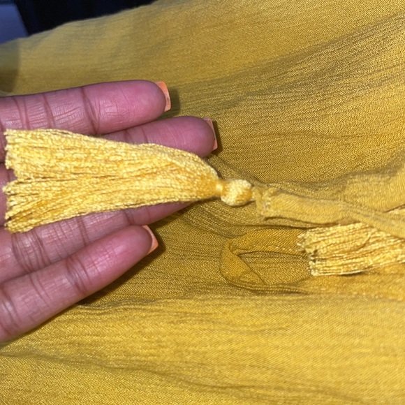 Mustard Off-Shoulder Romper ππΌ - Picture 6 of 6